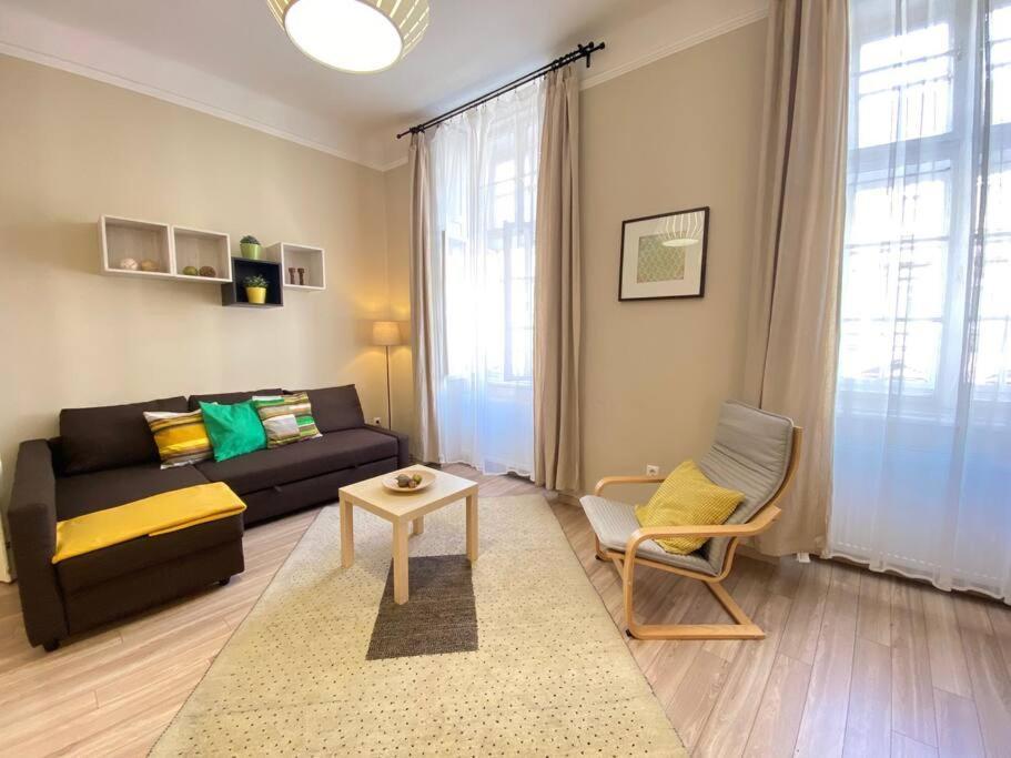 Orangehomes One Bedroom Comfy Apartment Budapest Exterior photo